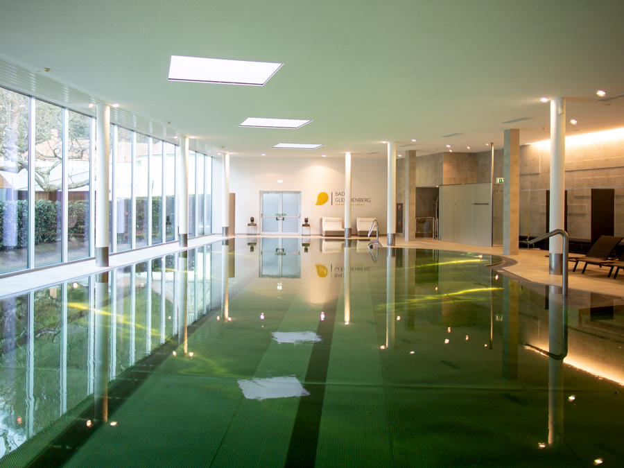 Therme der Ruhe Thermalwasser-Innenbecken