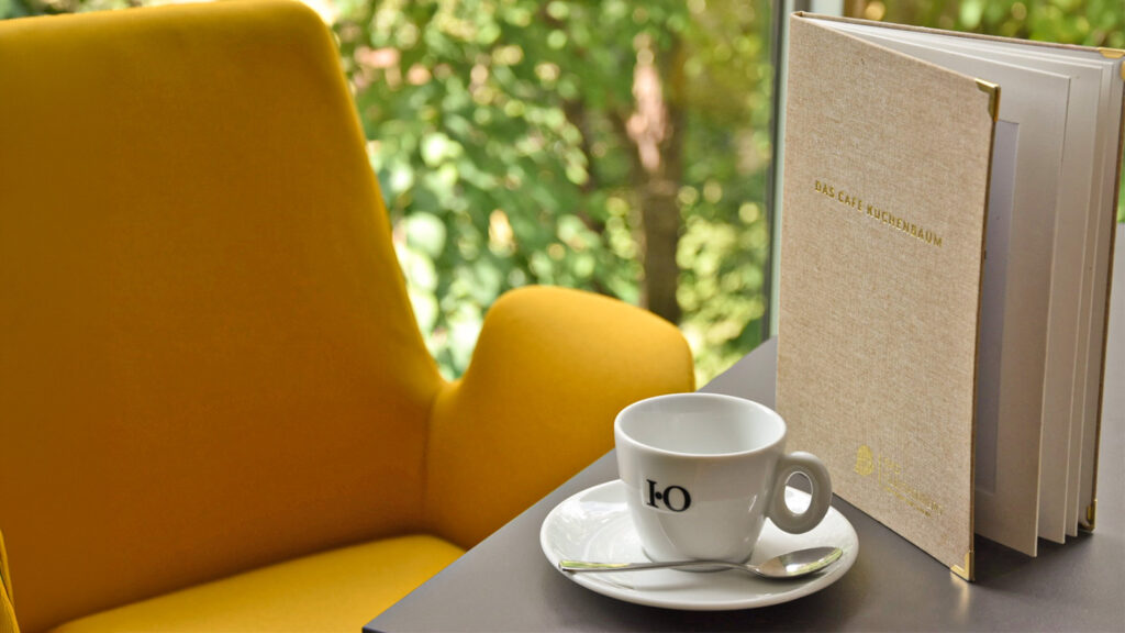 Cafe-Kuchenbaum_2_1600x900px